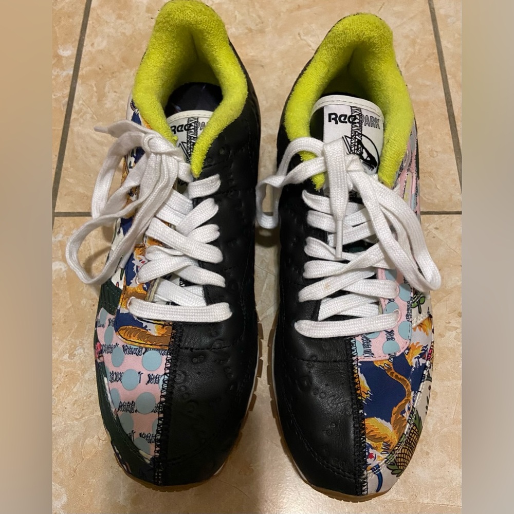 Reebok Jurassic park edition size‎ 8